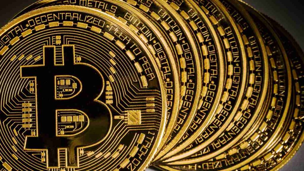 Why bitcoin volatile